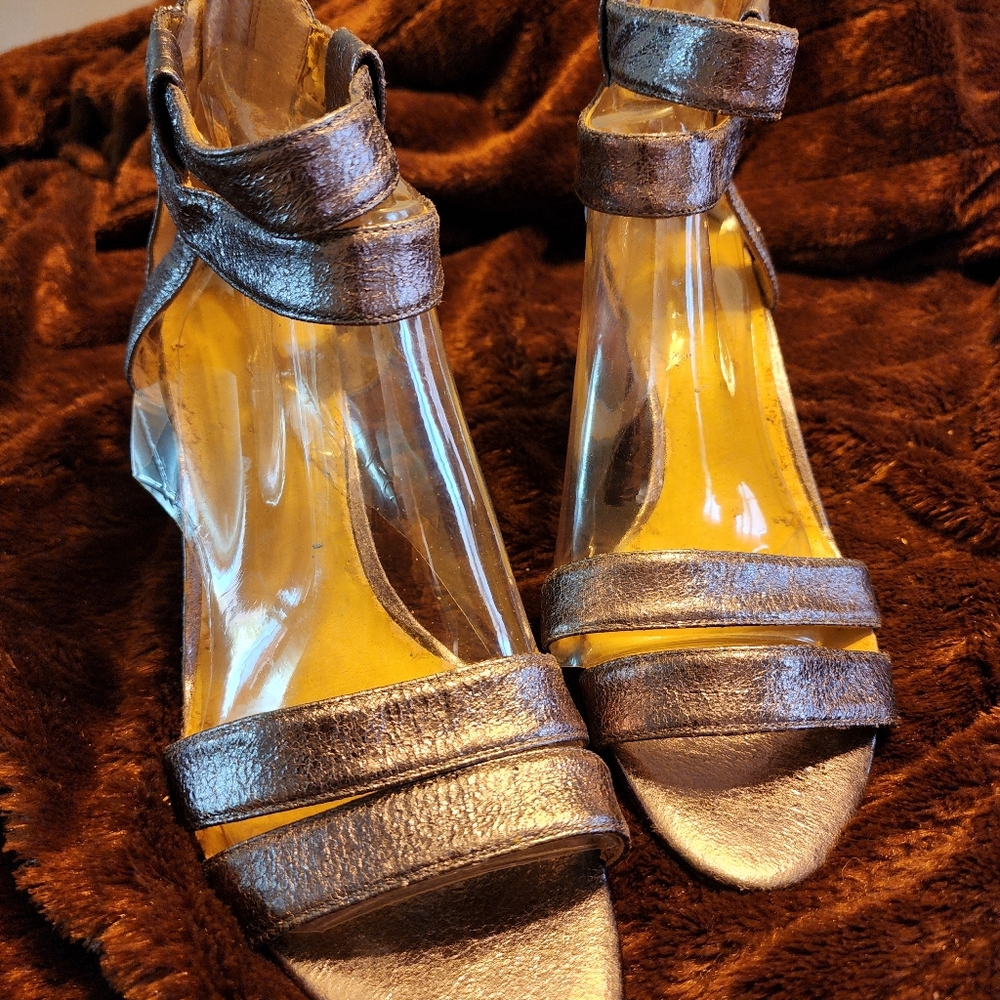 Metallic Silver Women's Sandals